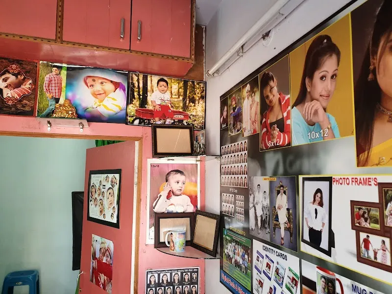 Sri gayathri digital photo studio Any Visa Photos Available Here