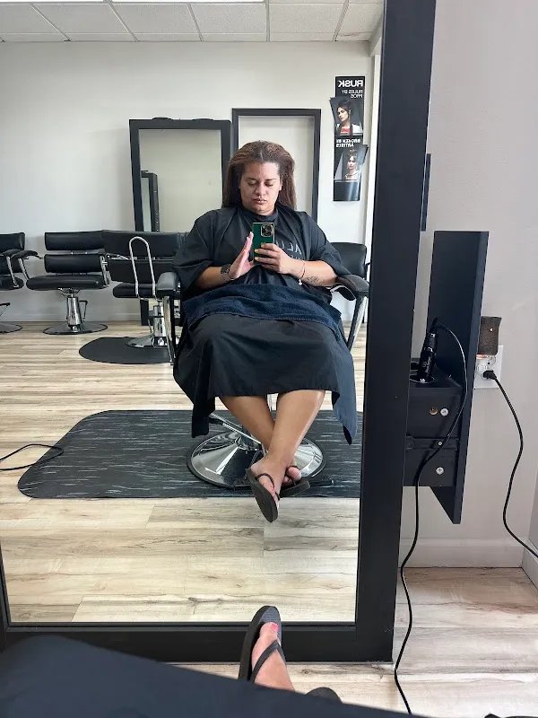 Zikas Hair Salon