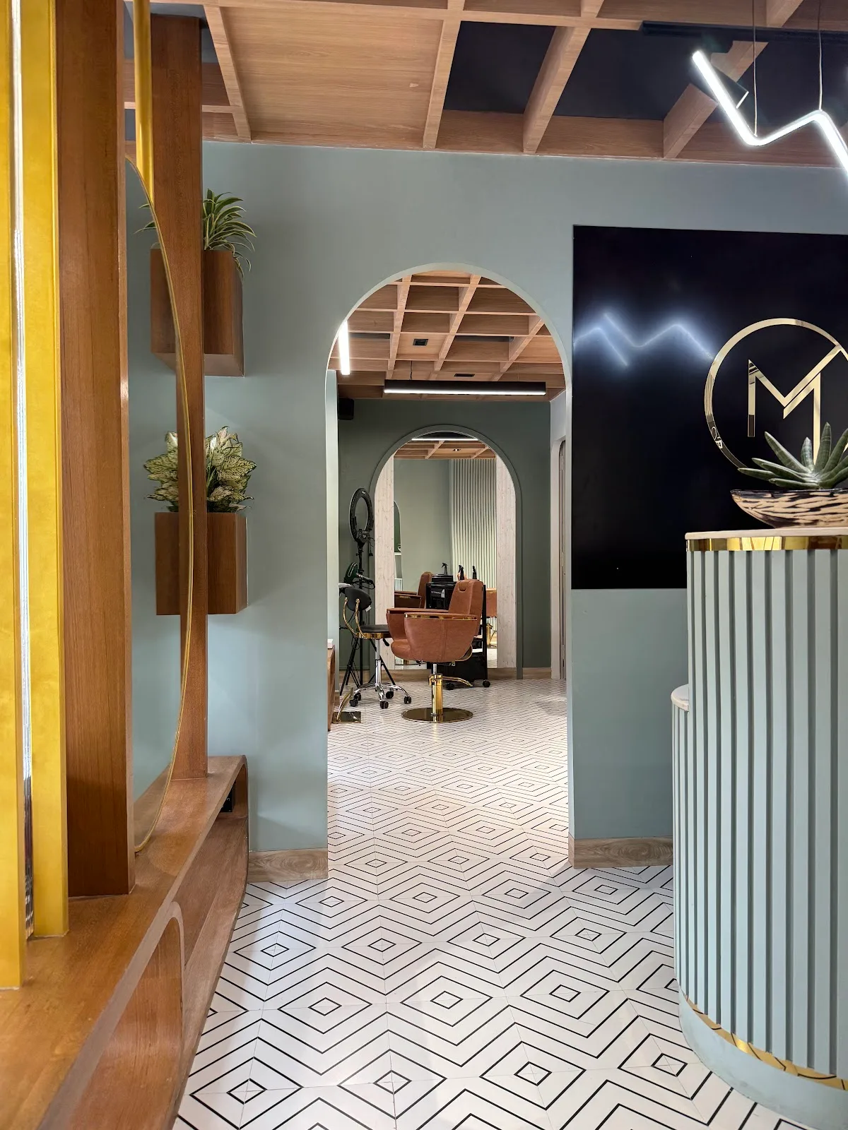 MAVEN Hair Art Salon