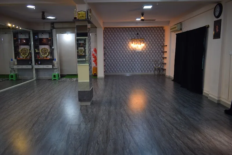 Gravity Dance Academy
