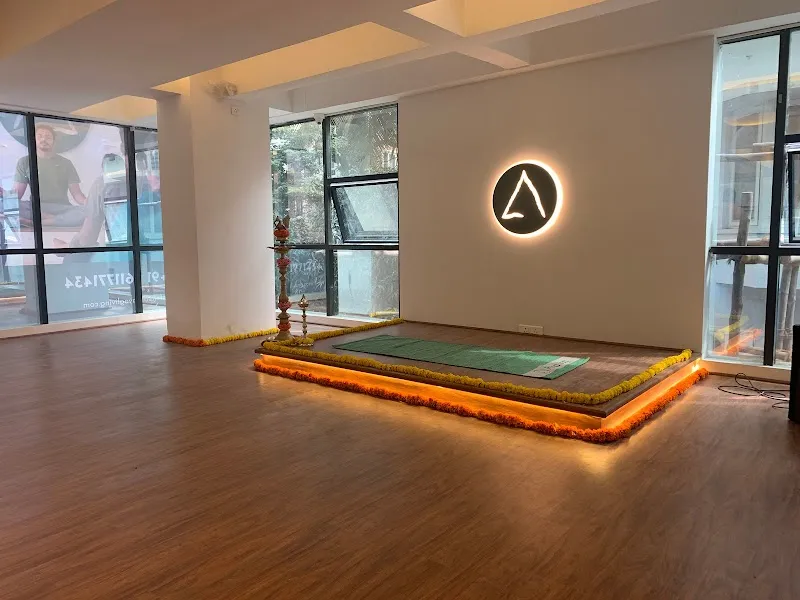 AthaYog Living - Yoga Academy