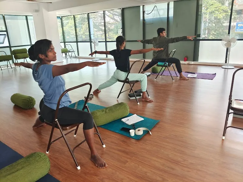 AthaYog Living - Yoga Academy