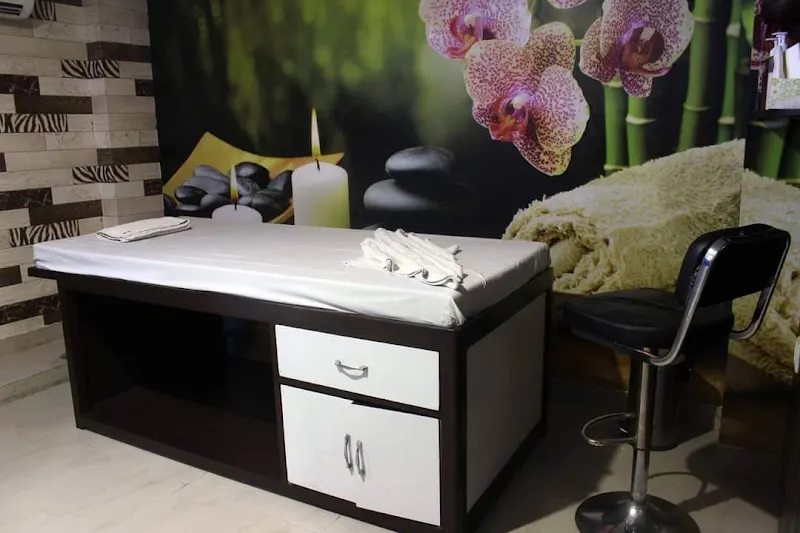 A-ONE SPA Dwarka I luxury best body spa in Dwarka I massage service in Dwarka I spa in Dwarka I
