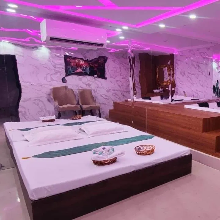A-ONE SPA Dwarka I luxury best body spa in Dwarka I massage service in Dwarka I spa in Dwarka I