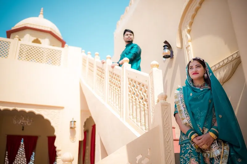 Honey Photography & Digital studio | Best photographer in agra