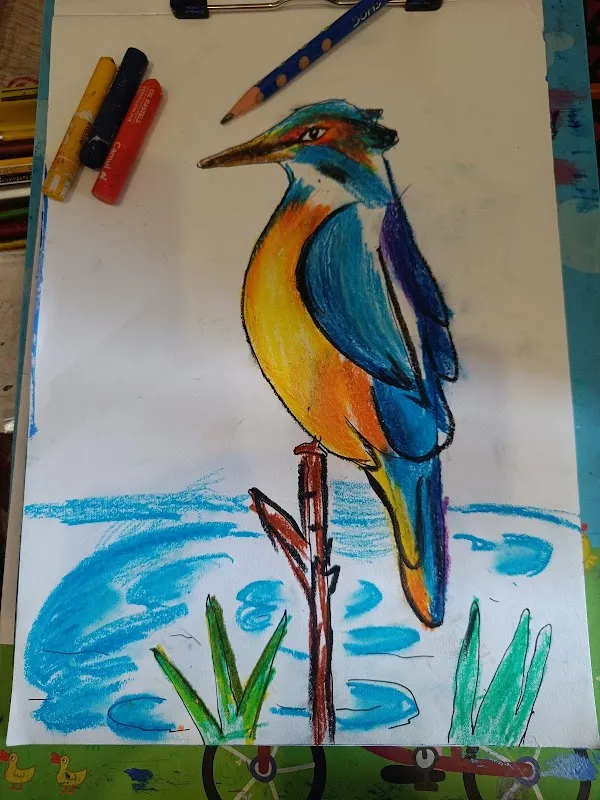 Creative aura art and craft classes