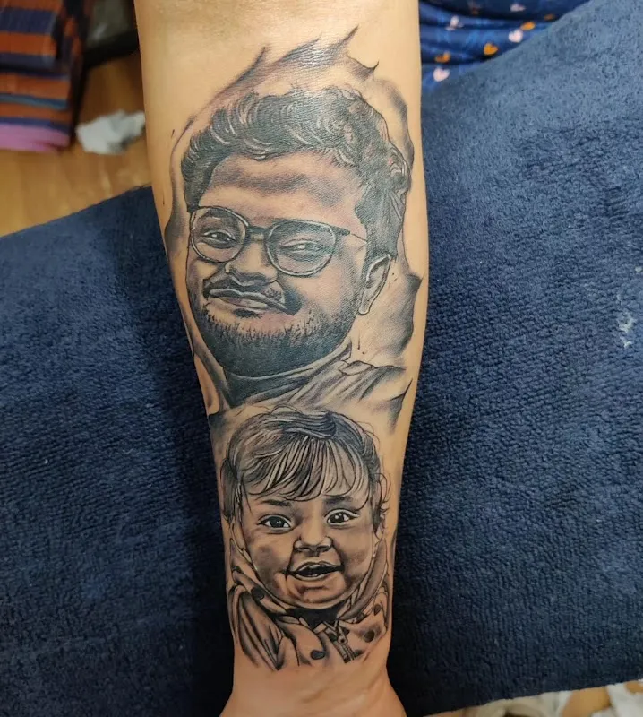 Blood art tattoo studio