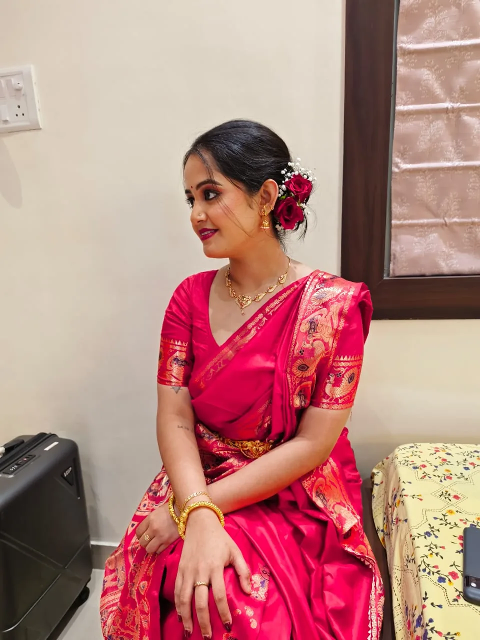 AARAV'S The Style Lounge