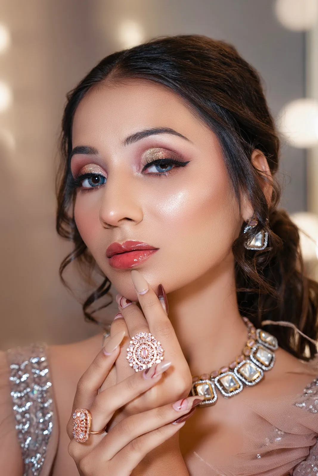 Mona Beauty Salon