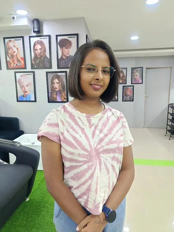 Toni And Guy Ess Madhyamgram - Best Salon in Madhyamgram