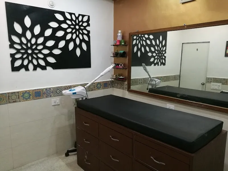 PINK PETAL BEAUTY STUDIO & SPA ONLY FOR LADIES