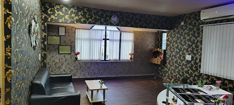 PEACOCK SPA