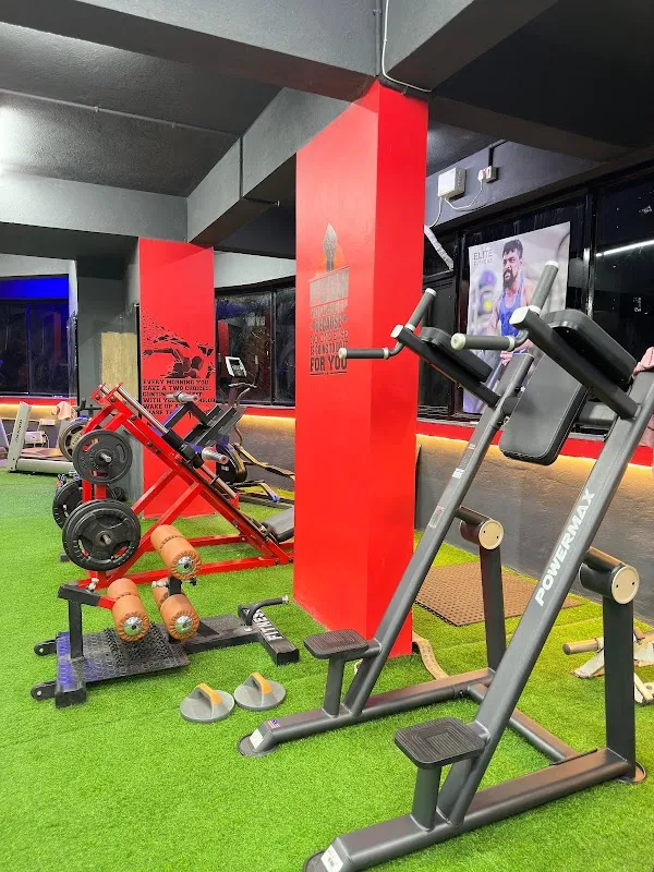 ELITE FITNESS GYM