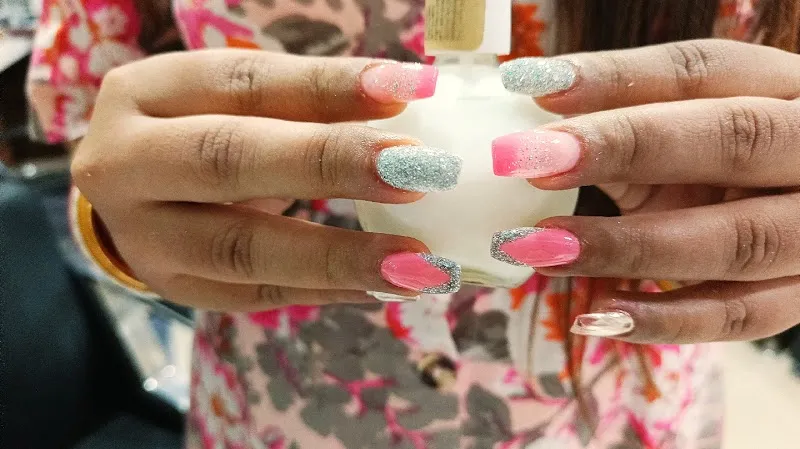 PAMPER BEAUTY SALON