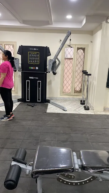 Wellness Arena unisex Gym