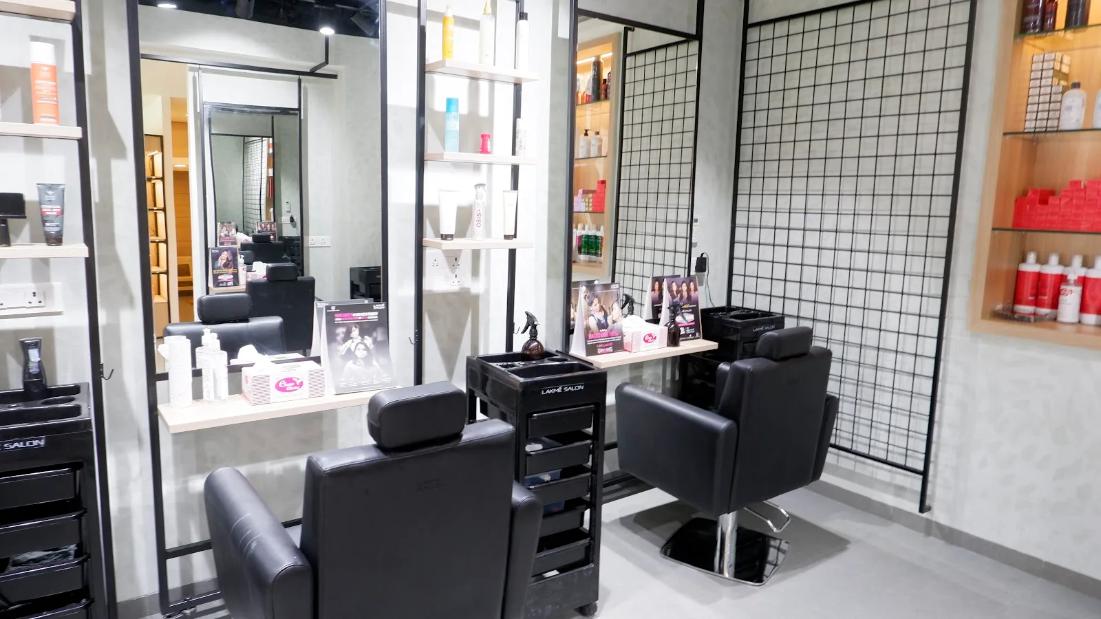 Lakme Salon