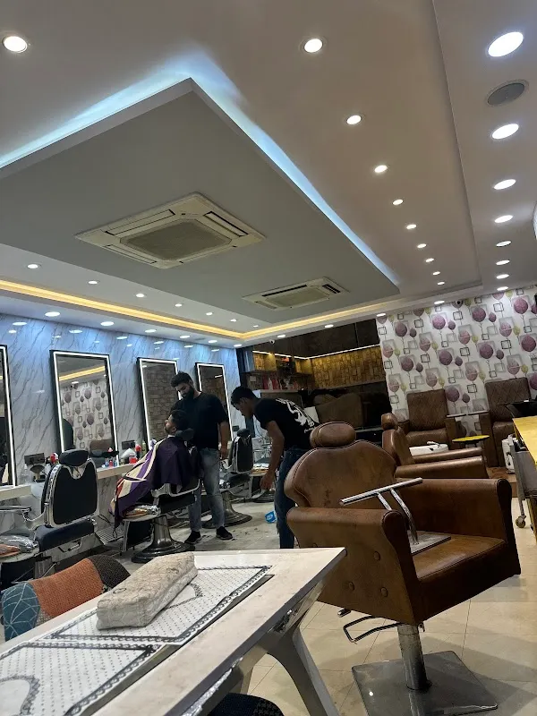 SCISSOR & STYLE UNISEX SALON