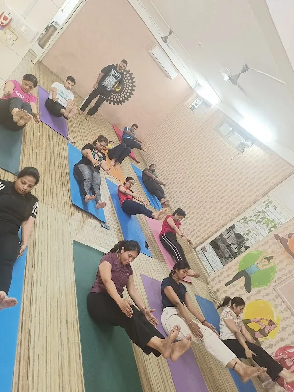Yoga lifestyle clinic
