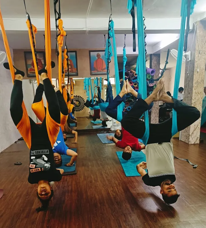 Yoga lifestyle clinic
