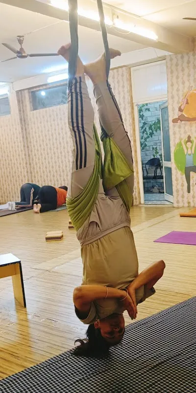 Yoga lifestyle clinic