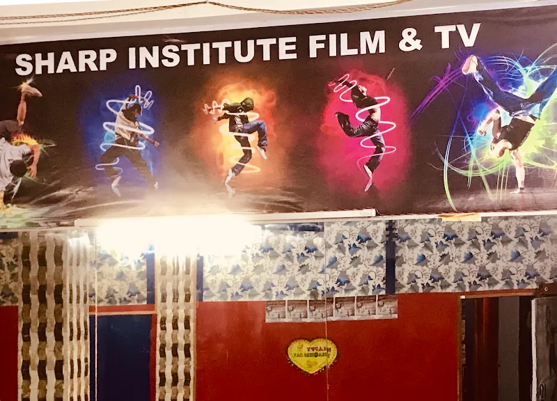 Sharp Institute of Film & TV- Best Class in Patna | Acting | Dance Classes | Mass Communication l Share Market l Music Studio