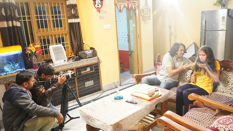 Sharp Institute of Film & TV- Best Class in Patna | Acting | Dance Classes | Mass Communication l Share Market l Music Studio