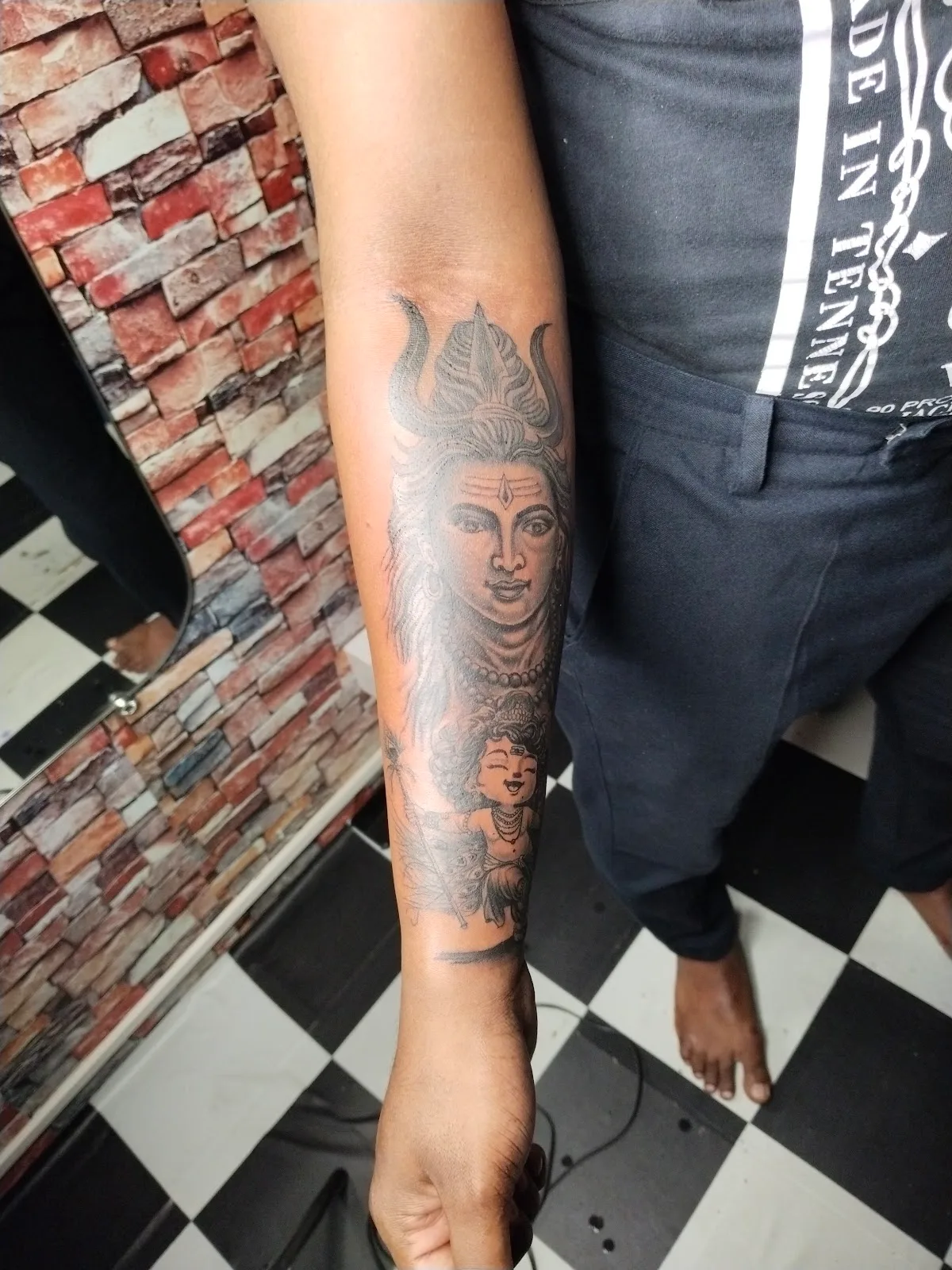 Dream visions tattoo studio