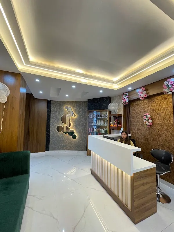 Vrinda Unisex Salon