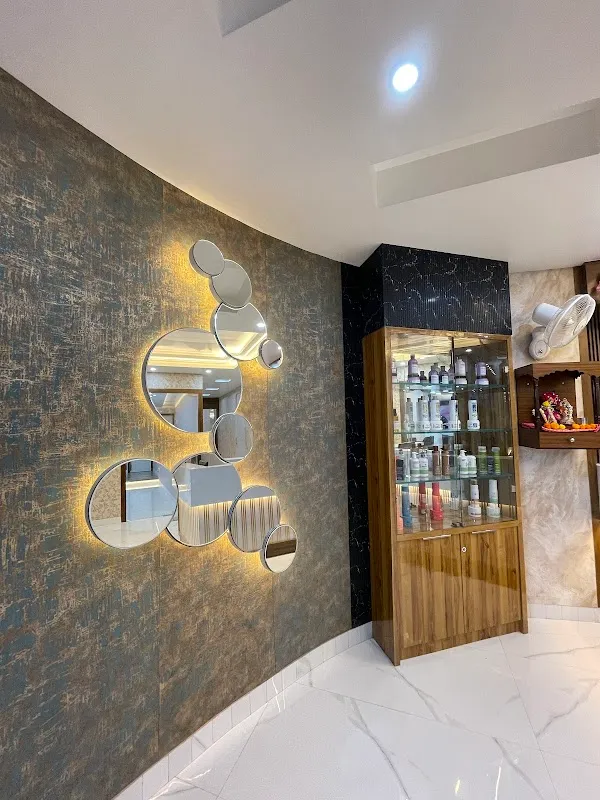Vrinda Unisex Salon