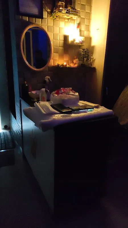 Sparsh Massage Center