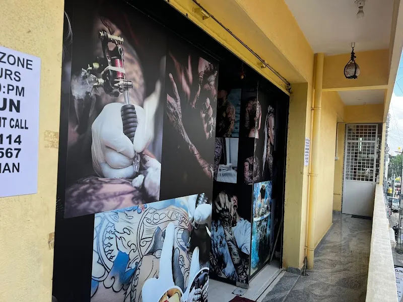 DIAMOND TATTOO ZONE