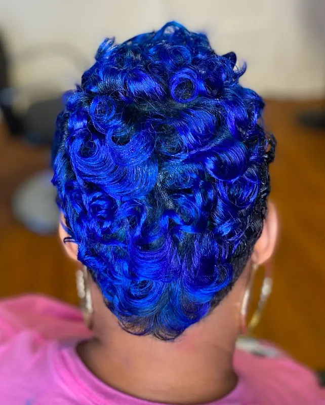 Akachi Beauty Salons LLC