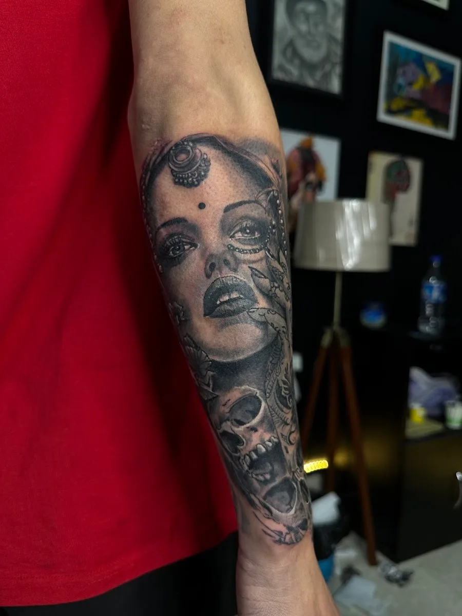 ZOHANS TATOO -BEST Tattoo Studio & Tattoo Training