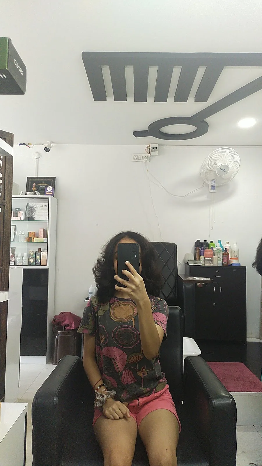 Skin occassions ladies salon