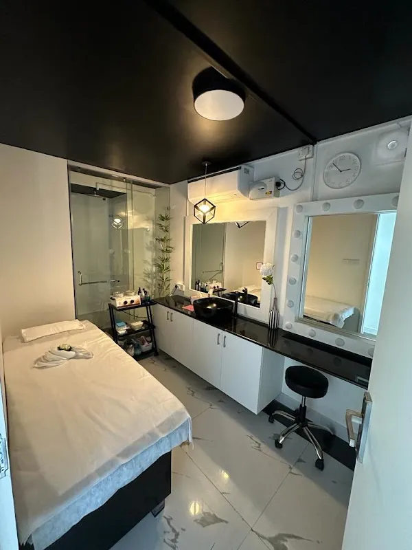 Zill salon - Best hair color in Bangalore | Best Unisex Salon in Bangalore