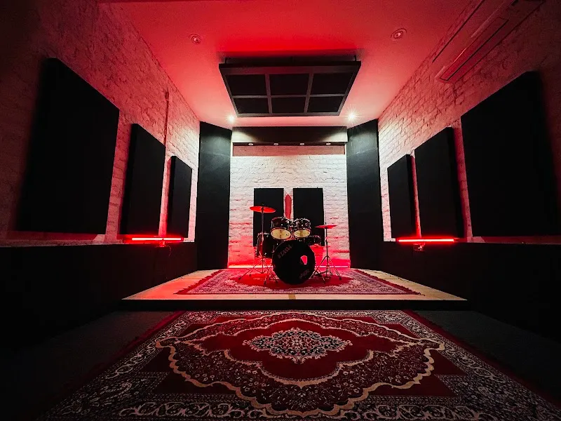 Studio IN