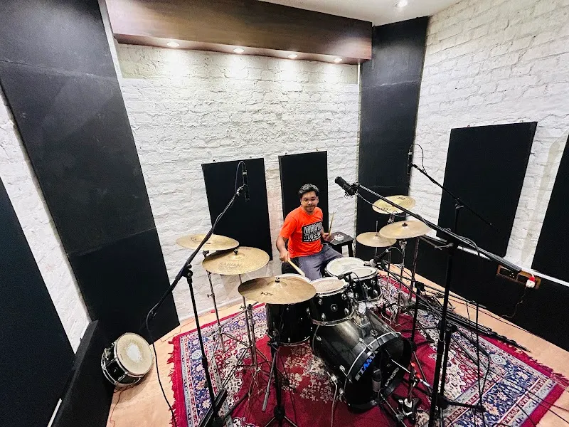 Studio IN