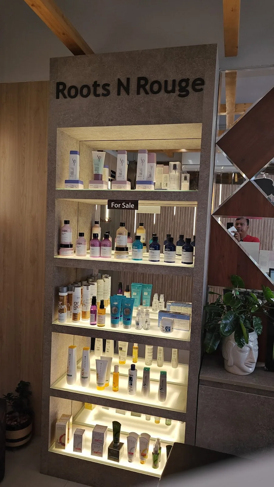 H and S Family salon