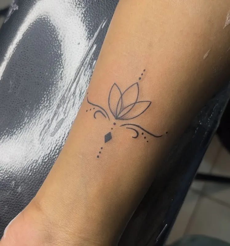 Vinay Tattooz & Training Academy