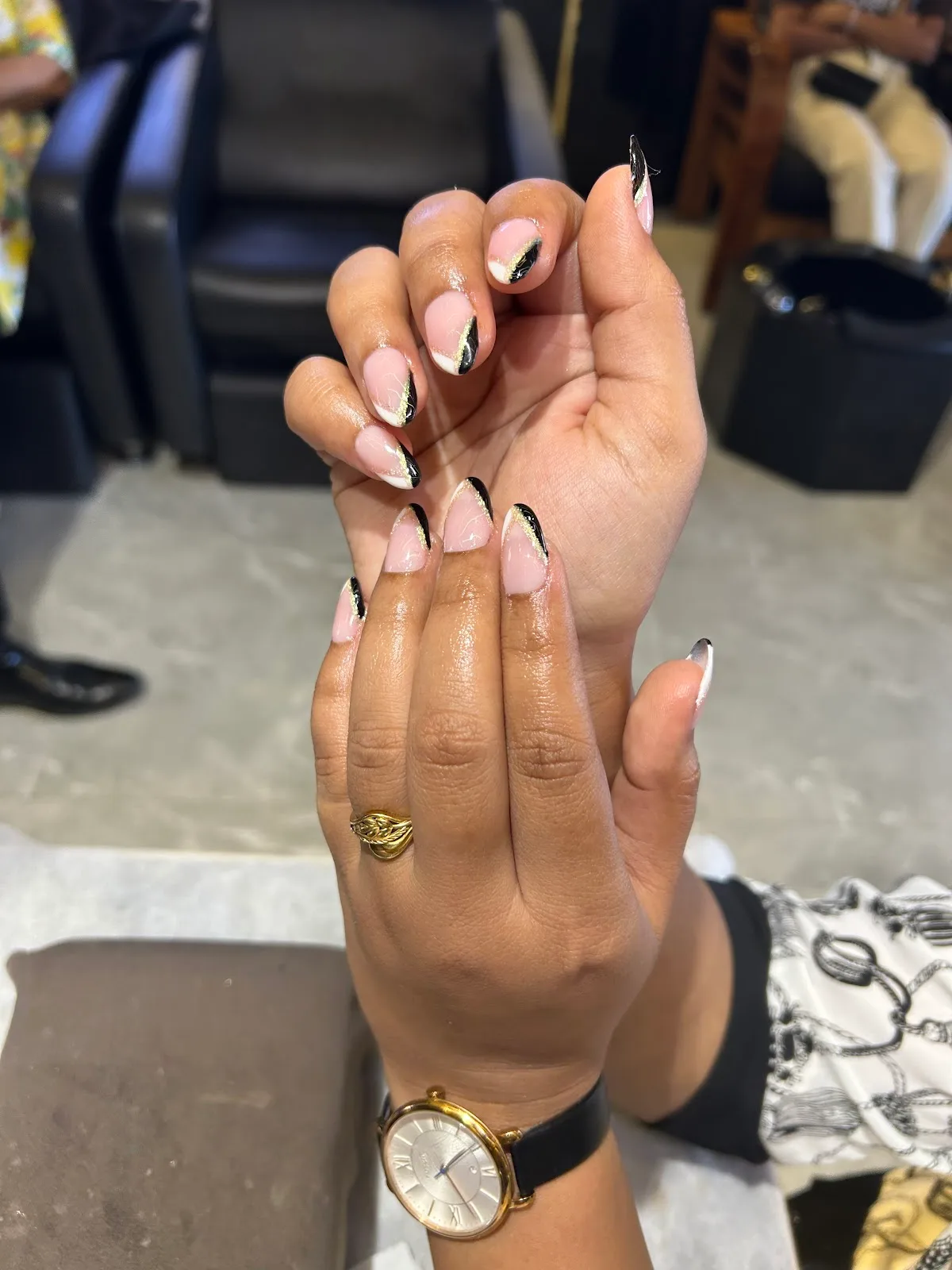 Glow Studio Nail