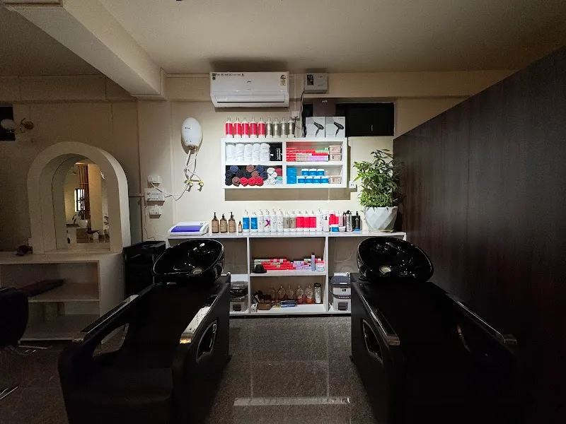 i & j Unisex Salon