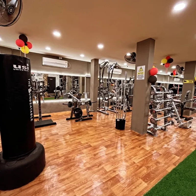 Raises Fitness Studio