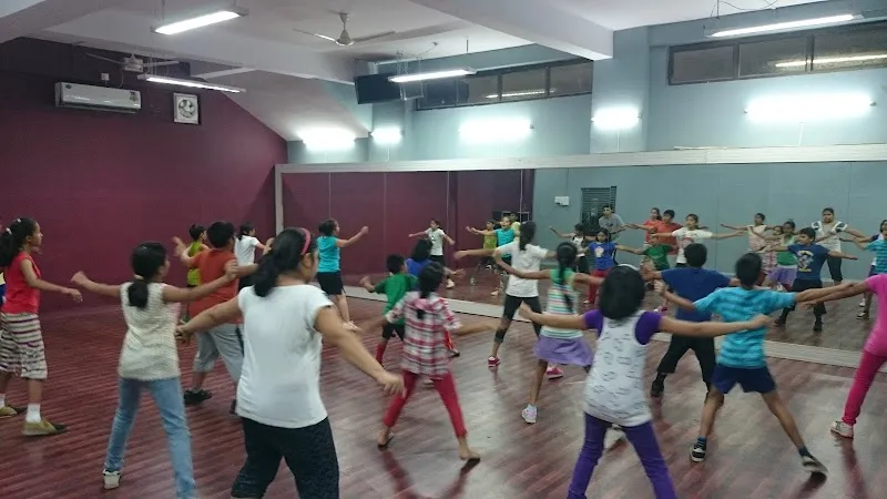 CYCLONE DANCE ACADEMY