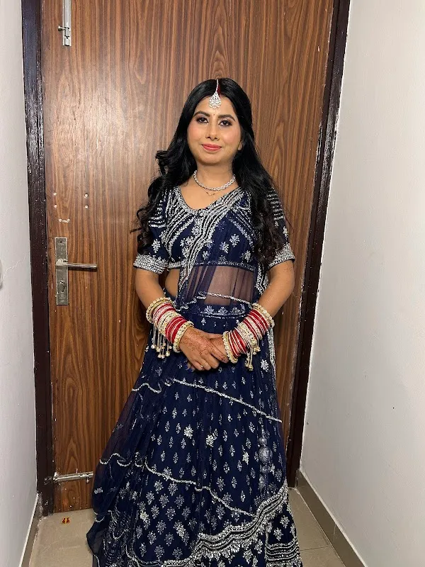 Akshita makeover (freelancer makeup artist near me)