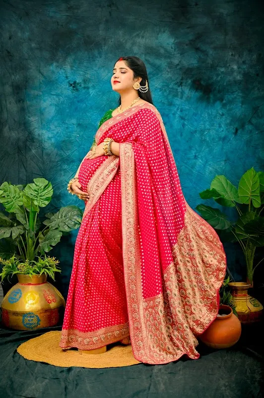 ChitraGeek Studios Pvt. Ltd. - Baby, Maternity, Pre-wedding Photographers in Varanasi
