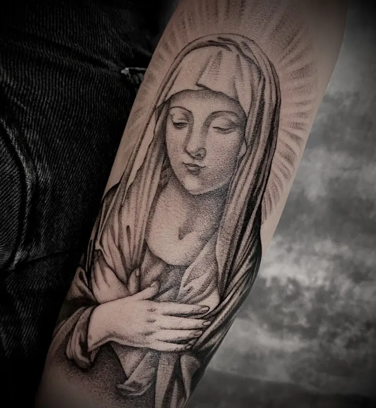 Make Art Tattoo Studio