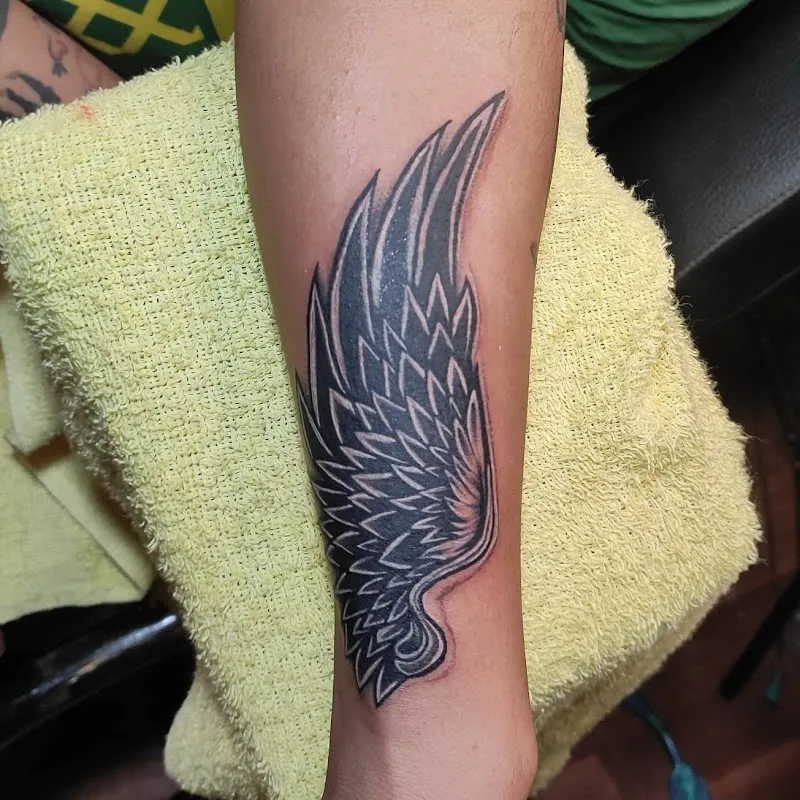 THE DREAM TATTOO STUDIO