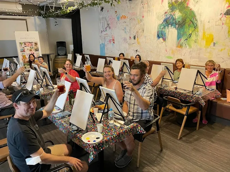 paint and sip Brisbane
