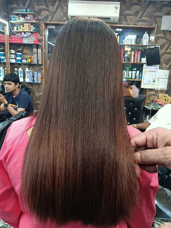 AR UNISEX SALON