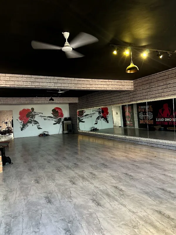 Nirvana Gym The Fitness Studio - Best commercial gym in Awadhpuri | Best fitness centre in Awadhpuri bhopal"